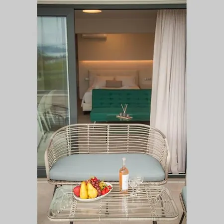 شقة Luxury House - Contemporary Beautiful Studio Kanálion