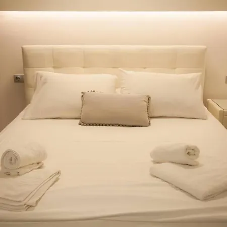 شقة Luxury House - Contemporary Beautiful Studio
