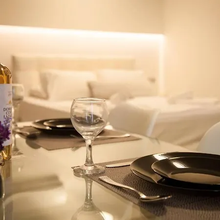 شقة Luxury House - Contemporary Beautiful Studio *